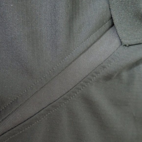 Extreme Performance Black Golf Shirt Polo - Picture 4 of 8